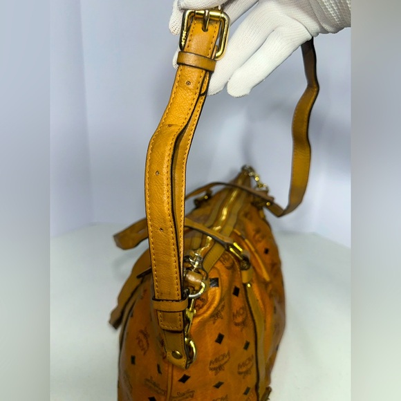 MCM VISETOS VINTAGE SHOULDER BAG COGNAC MEDIUM - Picture 14 of 15